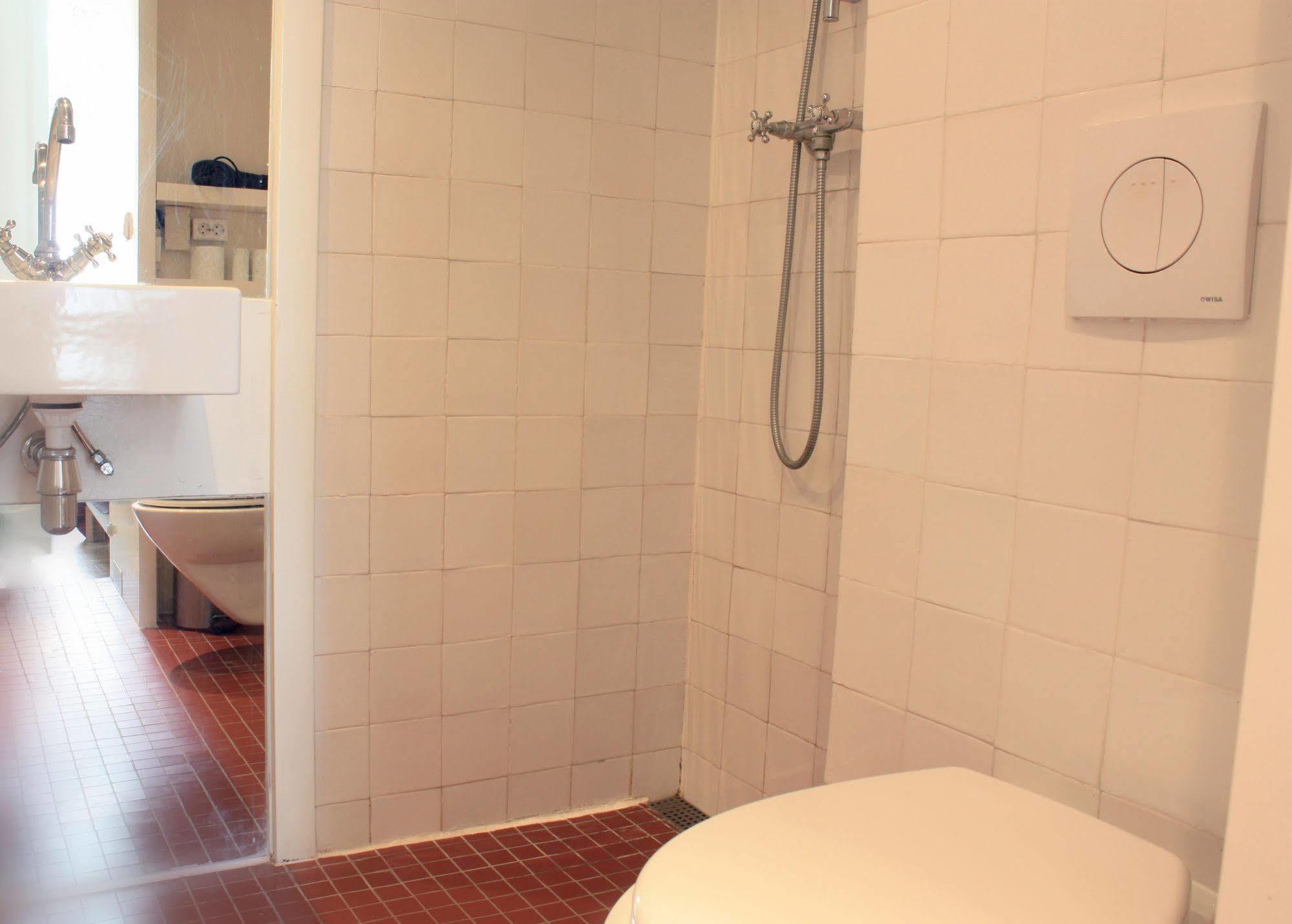 Truelove Guesthouse Amsterdam Ngoại thất bức ảnh