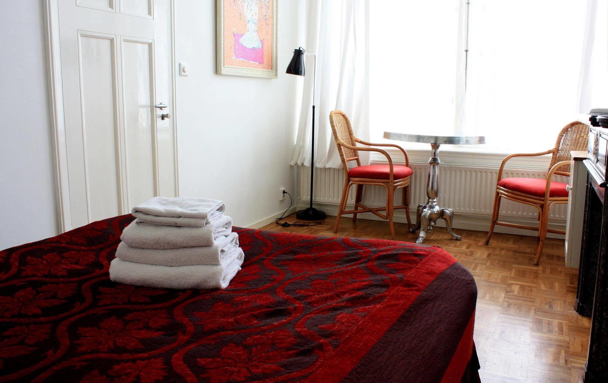 Truelove Guesthouse Amsterdam Ngoại thất bức ảnh